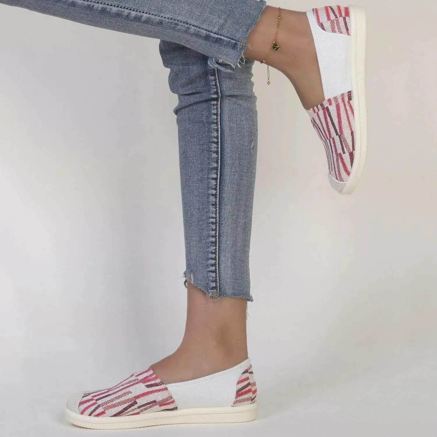 Hbeylia Slip On Loafers For Women Fashion Casual Soft Comfort Non Slip Round Toe Low Top Flats Walking Shoes Anti Skid Fall Driving Dress Shoes Canvas For Lady Girl